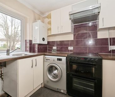 2 bedroom terraced house to rent - Photo 5