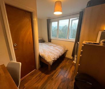 5 bedroom terraced house to rent - Photo 3