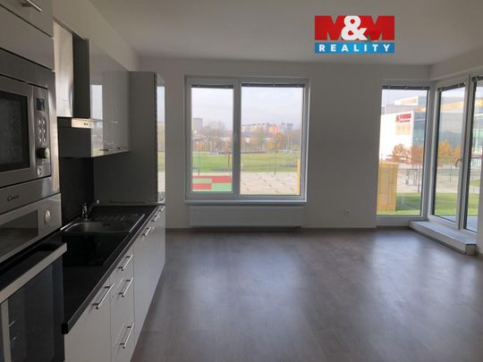 Pronájem bytu 2+kk 58 m² - Fotografie 1