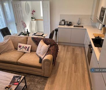 2 bedroom flat to rent - Photo 3