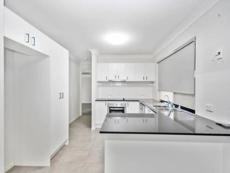 43 Skardon Crescent, Brassall QLD 4305 - Photo 2