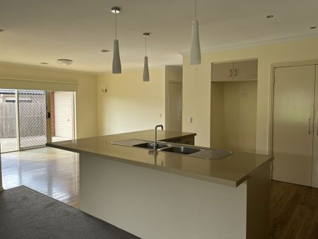 48 Daly Boulevard - Photo 5