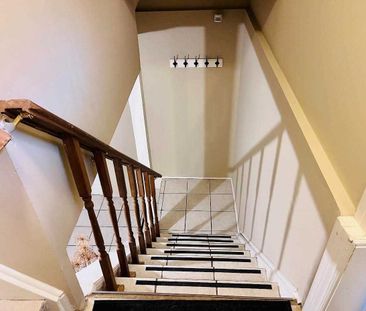 For Lease - 1038 Agram Drive, Oakville, Ontario - Photo 2