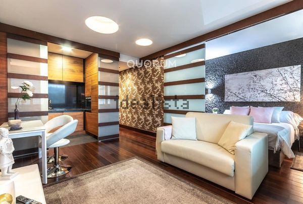 Alquiler de piso en Mazarredo Zumarkalea - Photo 1