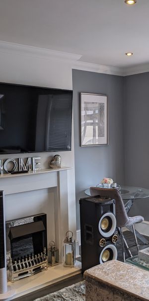 Nightingale Road, Carshalton - Photo 1