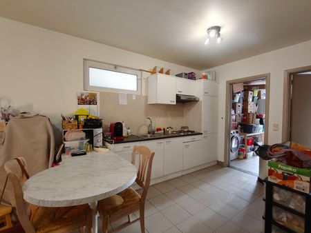 Gelijkvloers appartement te huur in Lokeren - Photo 5