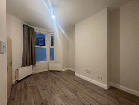 Antill Road, London N15 - Photo 4