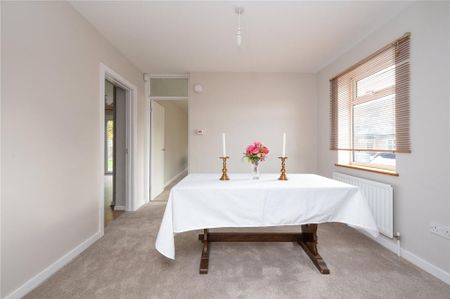 5 bedroom semi-detached house to rent - Photo 4