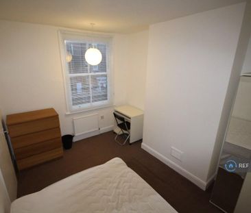 4 bedroom terraced house to rent - Photo 6