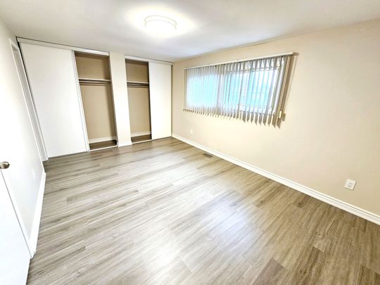 For Lease - 16 Carlingwood Court, Toronto, Ontario - Photo 1