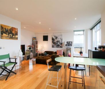 2 bedroom penthouse to rent - Photo 1
