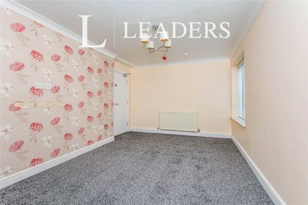 1 bedroom apartment to rent South Parade, Skegness, Lincolnshire, PE25 - Photo 2