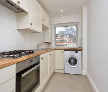 2 bedroom flat to rent - Photo 5