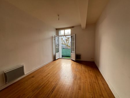 Location Appartement 3 pièces 55m² - Photo 3