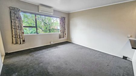 COSY ON CARRUTH - Photo 2