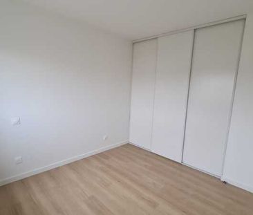 Location Maison 115 m² - Photo 4