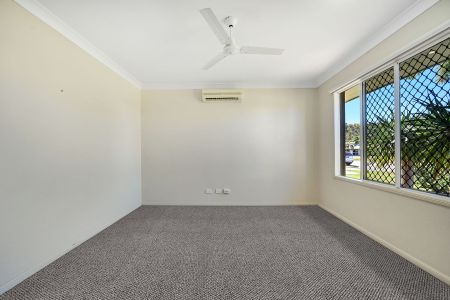 27 Greentree Circuit, 4818, Bushland Beach Qld - Photo 4