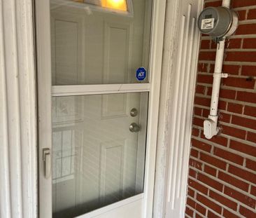 For Lease - 38 Florens Avenue Unit# Lower, Toronto, Ontario - Photo 3