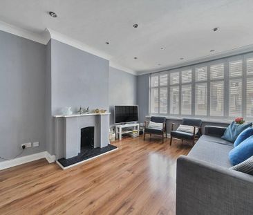 4 bedroom house to rent - Photo 1