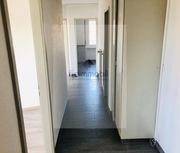 Le Corbusier 14, Le Locle, 3 pièces rénové dans quartier calme - Photo 4