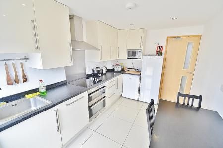 Campkin Road, Cambridge, CB4 - Photo 4