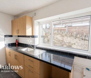 3 bedroom terraced house to rent - Photo 5