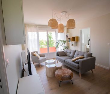 Location Appartement 4 pièces 65m² - Photo 1