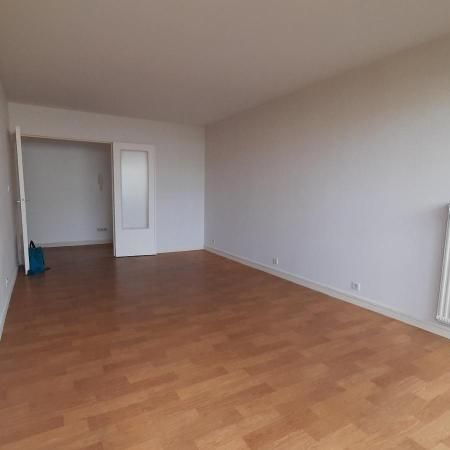 Location Appartement 2 pièces 51m² DIJON 21000 - Photo 1