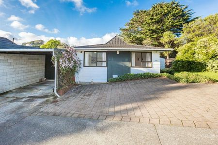 32a Transom Close, Porirua - Photo 5