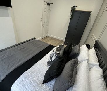 Park Road, Bedworth, CV12 - Photo 1