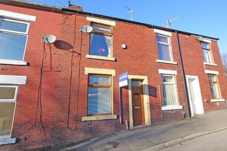 2 bedroom terraced house to rent - Photo 5