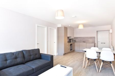 2 bedroom flat to rent - Photo 5