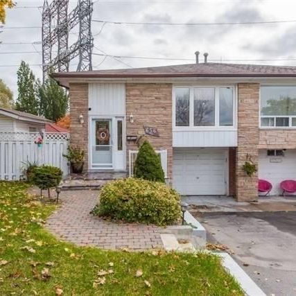 For Lease - 656 Abana Road, Mississauga, Ontario - Photo 1