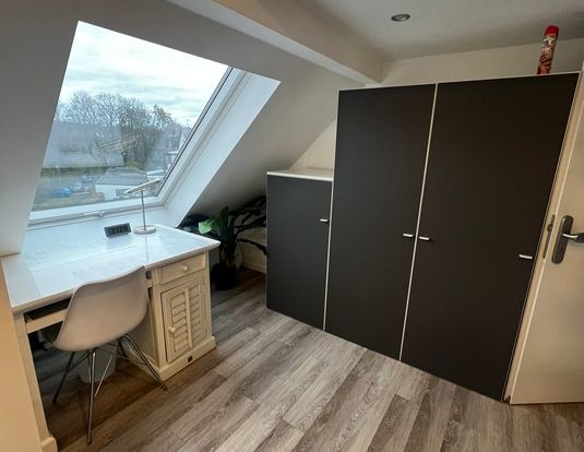 Charmante und hochwertig möblierte 1,5-Zimmer Maisonettewohnung in Zirndorf - Photo 1