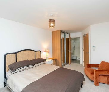 2 Bed Flat, College Road, BS7 - Photo 6