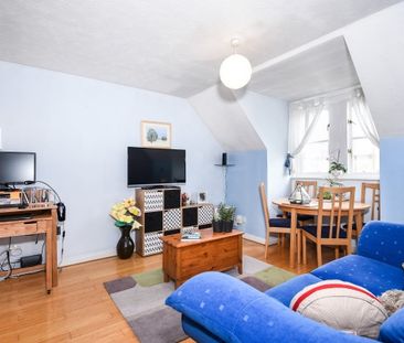 1 bedroom flat to rent - Photo 2