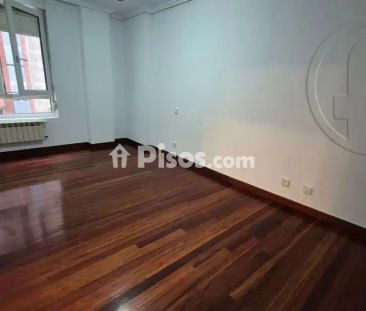 Piso en alquiler en Calle de Castilla, cerca de Calle de García Morato - Photo 3