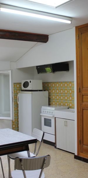 Studio meublé dans un Mas RAPHELE - Photo 2