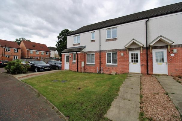 2 bedroom terraced house to rent - Photo 1