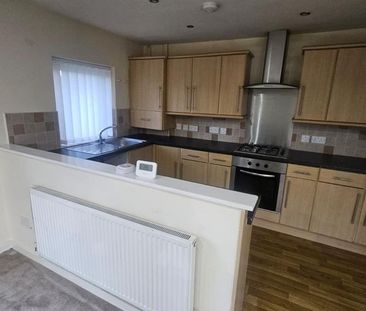 2 bedroom flat to rent - Photo 5
