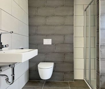 Traumhaft wohnen: Kernsanierte Erdgeschosswohnung mit Garten & Gara... - Foto 1
