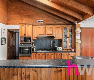 Beautifully Maintained Family Home in the Heart of Corio - Photo 5