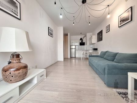 Wynajmę jasne 2 pokoje z balkonem, 2018 r, winda - Photo 3