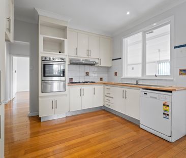 Modern Living Meets Everyday Convenience in This Glenroy Delight - Photo 4