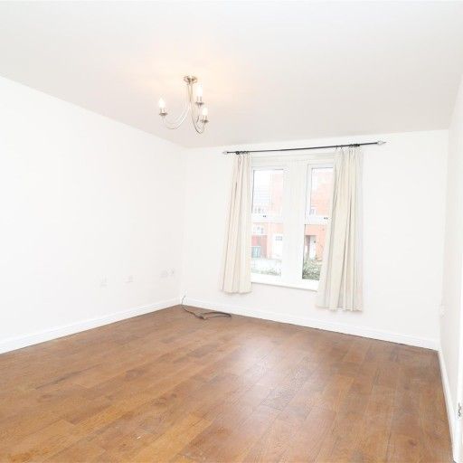 1 BED Flat To rent - Photo 1