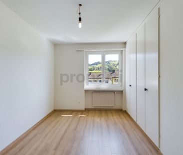 Helle 4.5-Zimmer-Wohnung in Thal mit traumhafter Terrasse - Photo 1
