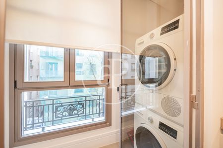 Flat for rent in Almagro (Madrid) - Photo 3