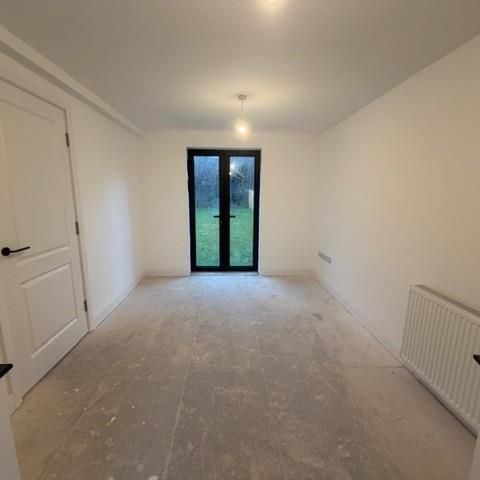 3 bedroom townhouse to rent - Photo 1