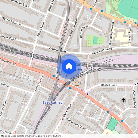 10 Plaza Gardens, London SW15