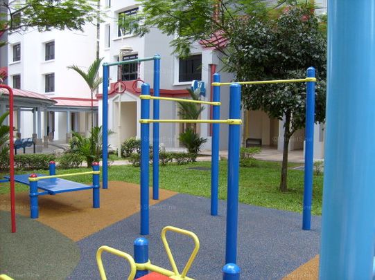 Blk 17 Jalan Tenteram (Toa Payoh), HDB 4 Rooms - For Rent - Photo 1